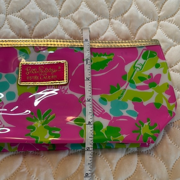 Lilly Pulitzer Vibrant Pink & Green Floral Pouch 100% PVC Wipeable cosmetic Bag - Picture 8 of 9